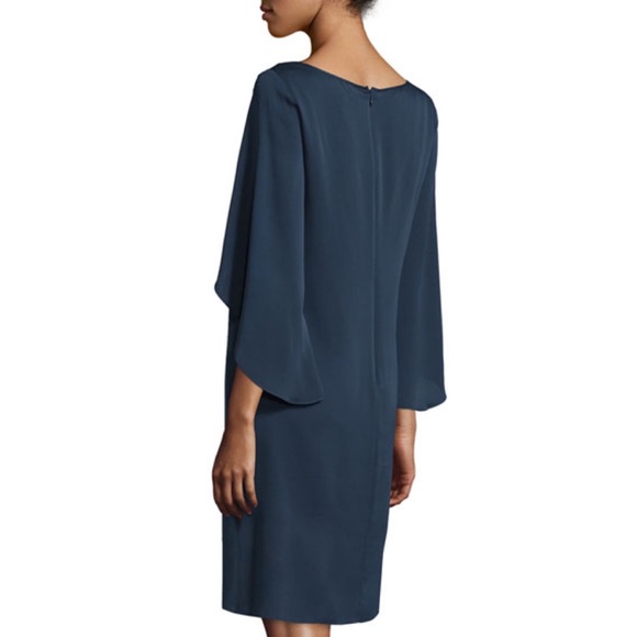 NWT Milly Butterfly Sleeve V-Neck Mini Shift Dress in Navy , Size 4 - Picture 2 of 13